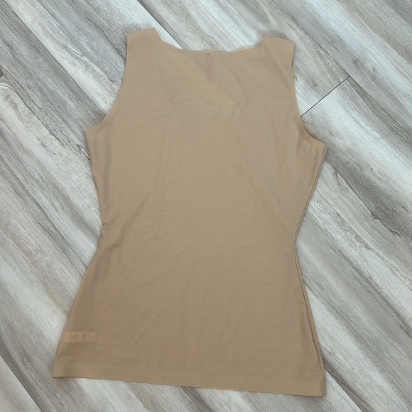 Spanx Top Shapewear - Picture 3 of 3